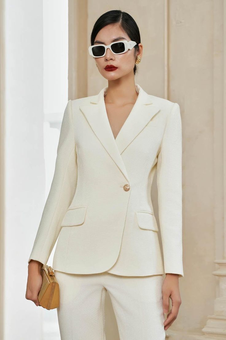 Doris Structured Notch Lapel Felt Blazer - MEAN BLVD Hoi An Tailor, Mean Blvd, Structured Design, Tweed Fabric, Designer Collection, Elegant Dresses, Online Fashion, Latest Fashion Trends, What To Wear