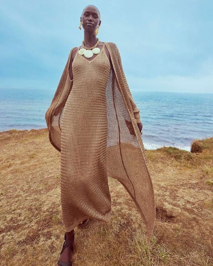 Crochet Fashion Trends, Indie Chic, Summer Knitwear, Stile Boho Chic, Spring 2023 Ready To Wear, 2023 Ready To Wear, London Spring, Temperley London, Style Inspiration Summer