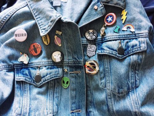 Jean Jacket Aesthetic, Trina Vega, Jacket Aesthetic, Tori Vega, Ross Geller, Young Avengers, Phoebe Buffay, Chandler Bing, Cat Valentine