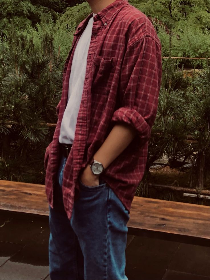 90s Aesthetic Male, Rustic Male Fashion, Flannel Man Aesthetic, Soft Boyfriend Aesthetic Outfit Men, Fall Style Men Casual, Lumberjack Men Style, 90s Outfits Men Street Style, Red Corduroy Jacket Outfit Men, Men’s 90s Style