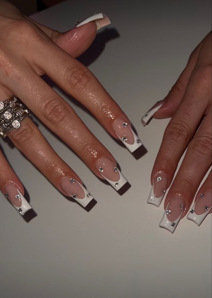 French Tip Nails With Rhinestones Simple, Nail Inspo Coffin With Gems, Prom Nail Ideas Square, Half Inch Acrylic Nails, White Gel Nails With Design Rhinestones, Easy Acrilyc Nails, Rinstone Nails French Tip, Birthday Nails Rhinestones Diamonds, Minimalist Nails With Gems