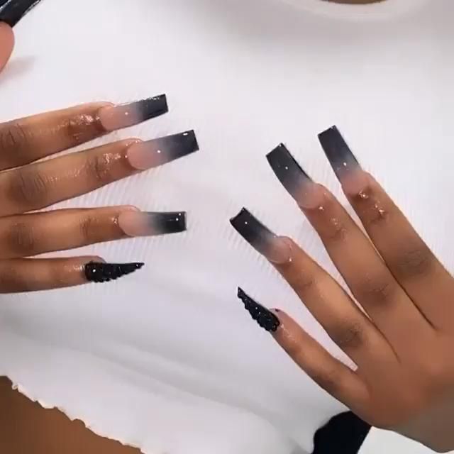 Ombre Black Nails, Cute Black Acrylic Nails, Long Black Acrylic Nails, Tapered Square Nails Design, Acrylic Black Nails, Acrylic Nails Ombre, Black Ombre Nails, Ombre Acrylic, Tapered Square Nails