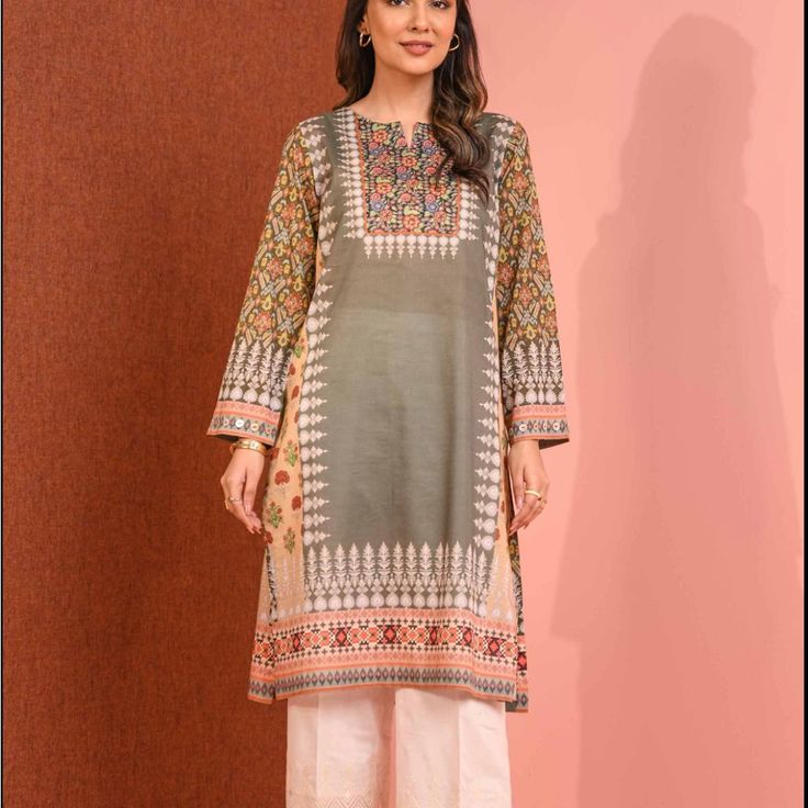 Printed Shirt Shirtround Neckline With Slit, Buttons Attachment At Sleeves Edges, Straight Shirtfabric: Lawncolor: Green Khaadi Kurti Designs, Pakistani Design, Dress Stitching, Dresses Pakistani, Nishat Linen, Suit Green, Pakistani Women Dresses, Women Dress Collection, Short Kurta