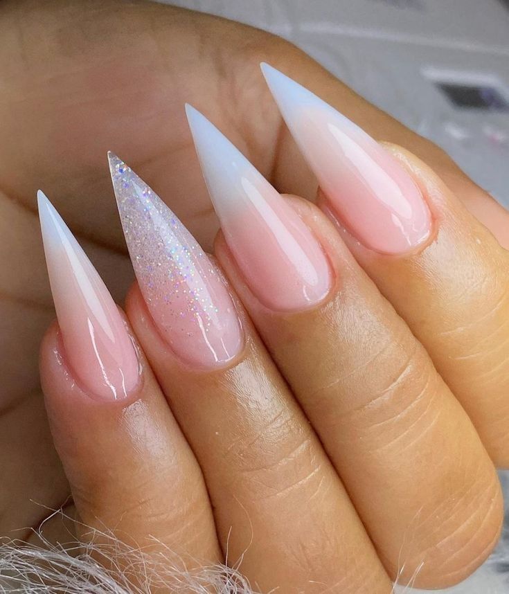 French Stilleto Nails Long, Natural Stilleto Nail, Spring Nails 2023 Stilleto, Nails October 2022, Stilleto Nails Designs Rhinestones, Stiletto Wedding Nails, Stiletto Nails Spring, Stiletto Nails Designs Short, Stiletto Nails Natural