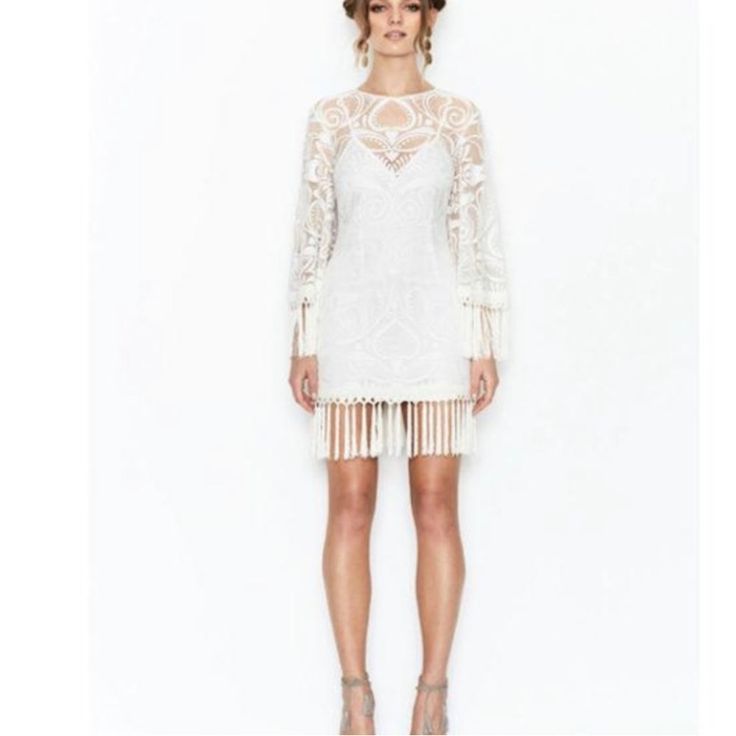 Beautiful White Embroidered Dress With Fringe. Love This Design By Alice Mccall. Garment Features A Full Slip Underneath. The Dress Has Stretch. Tags Attached, Ready To Ship! Glitter Mini Dress, Dress With Fringe, Tulle Mini Dress, White Embroidered Dress, Ribbed Bodycon Dress, Alice Mccall, Crochet Mini Dress, Spring Dress, Lace Mini Dress