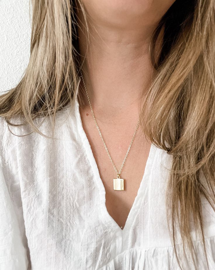 Rectangles represent honesty, solidity and stability. Wear this vintage inspired diffuser necklace to feel structured and balanced. This edgy, minimalist shape can remind you how four walls together can become so much more than just a house; they become a home. Pair with uplifting essential oils like lime or tangerine. DETAILS: Gold plated brass 18" chain with 2" extender Adjustable in 1" increments: 18" - 20" Dainty diffuser piece for diffusing essential oils which can be removed if desired Uni Diffuser Necklace, Suede Material, Essential Oil Diffuser, Bracelet Sizes, Stretch Bracelets, Vintage Charms, Faux Suede, Fashion Bracelets, Locket