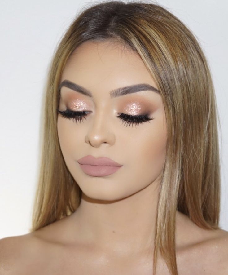 Makeup For Cream Dress, Makeup Portfolio Ideas, Step By Step Eyeshadow, Make Up Tricks, Smokey Eyeliner, Makeup Portfolio, Makeup Step By Step, Eternal Beauty, Portfolio Ideas