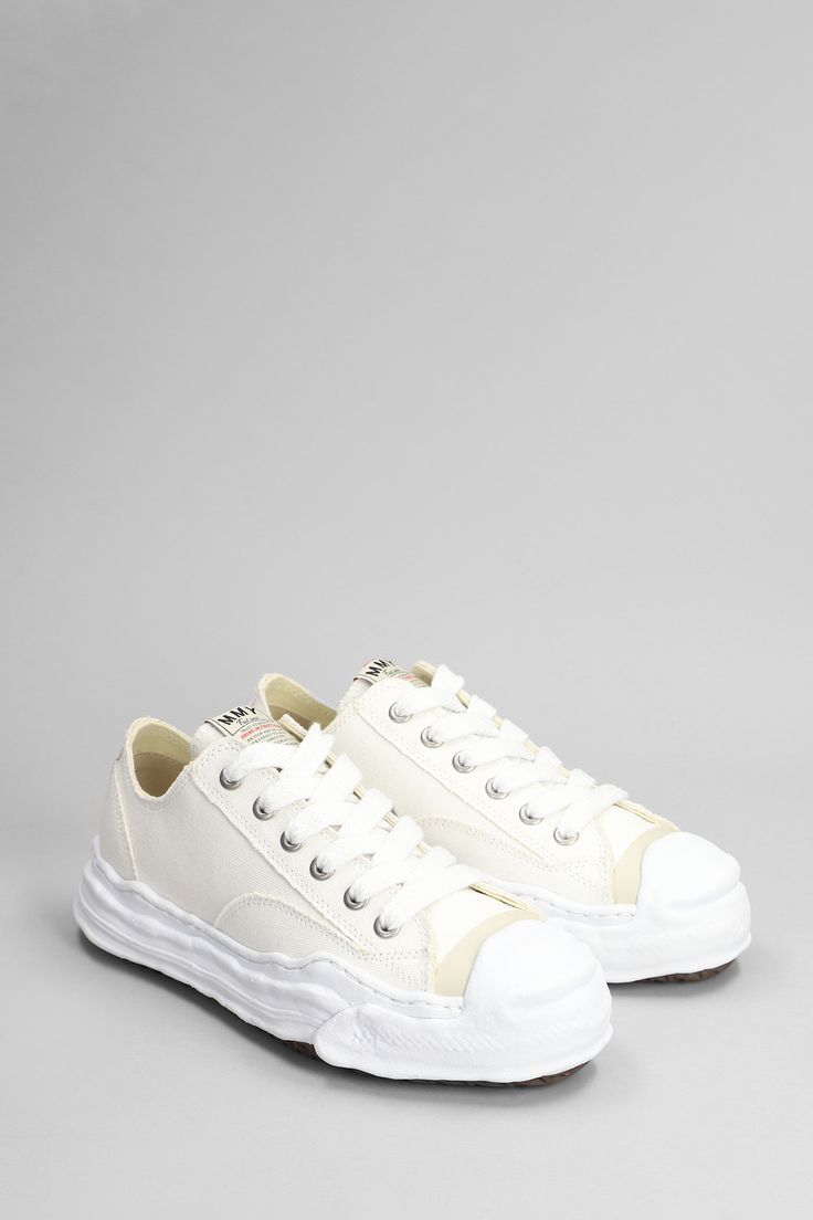 Hank Sneakers in white cotton, laces, logo on tab, rubber outsole, 100% canvas, Made in China | Mihara Yasuhiro Hank Sneakers in White Cotton | FW23/24 White Cotton, China, ? Logo, Sneakers, Lace, Canvas, White, Quick Saves