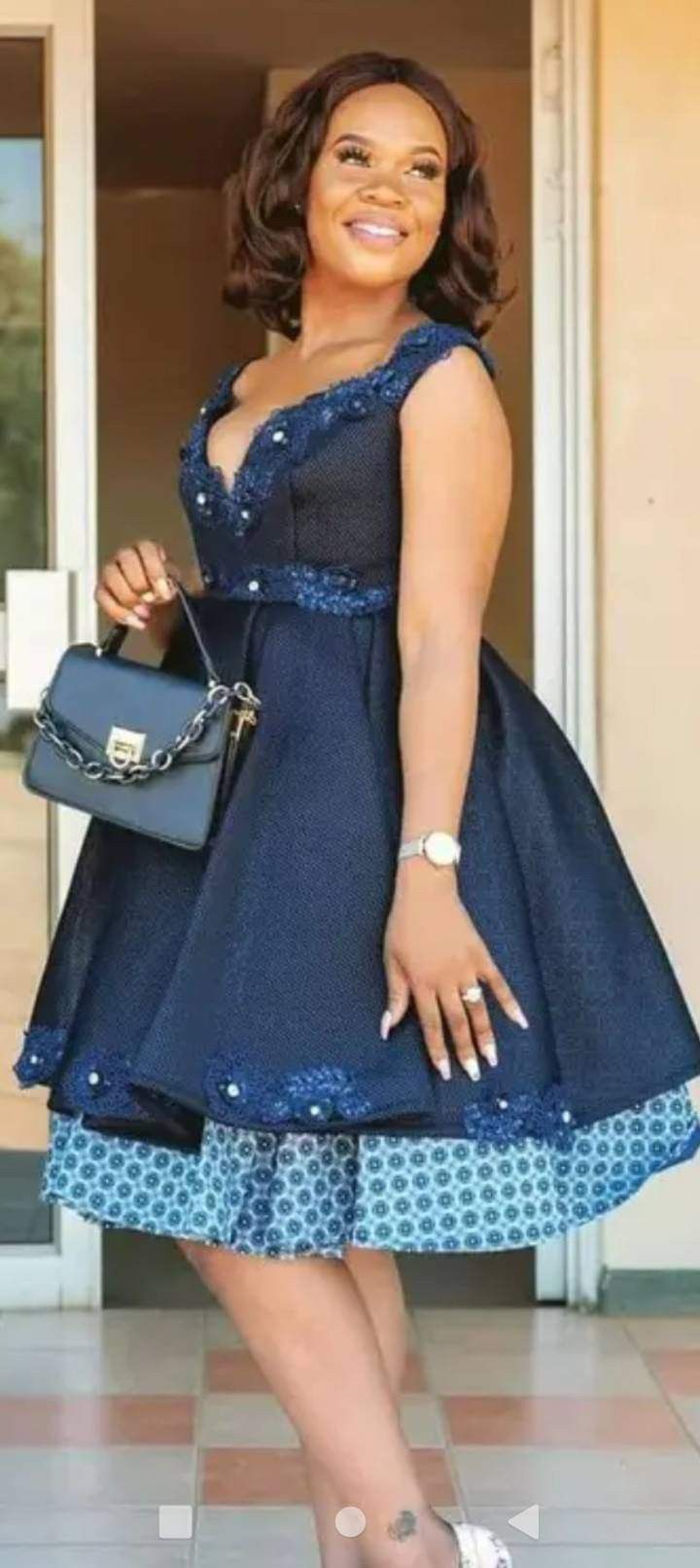 Traditional Dresses With Lace, Sishweshwe Designs Dresses 2022, Modern Seshoeshoe Dresses, Seshoeshoe Dresses Traditional Weddings, Seshoeshoe Dress Patterns, Elegant Traditional Dresses, Simple Traditional Dresses, Sishweshwe Designs Dresses, Lesotho Seshoeshoe Dress