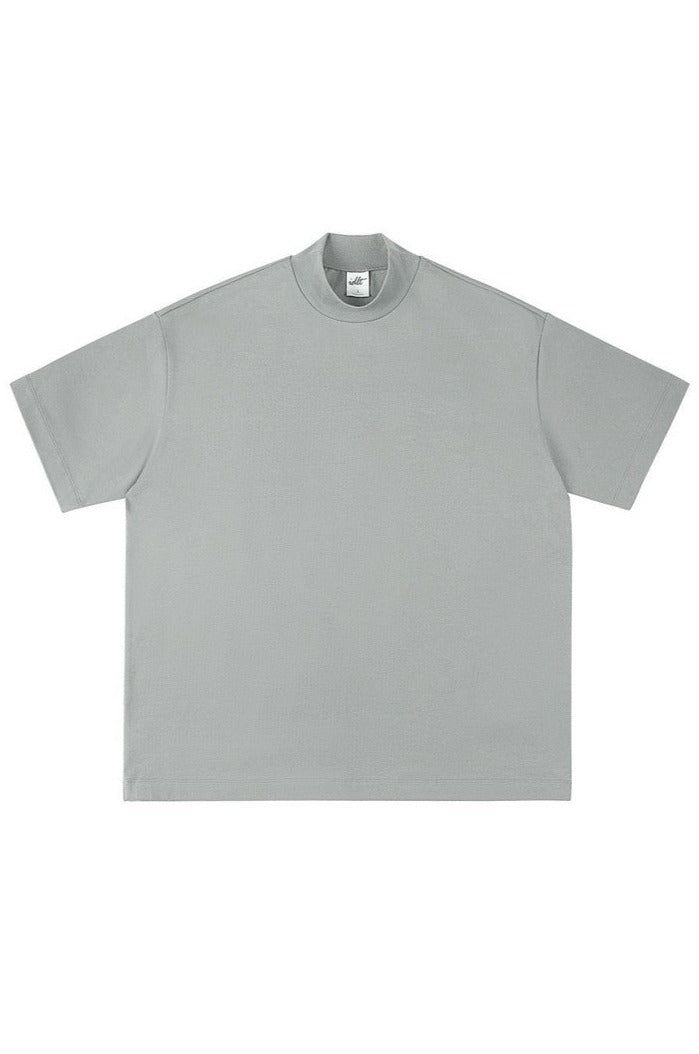 Essential Tee v4 by IDLT is a must-have from the Autumn/Winter '22 collection. Available in light gray, light green, gray, black, and dark gray, these tees are made from 100% cotton for an ultra-comfortable, oversized fit. Perfect for both men and women, this unisex tee is best maintained by hand washing with water under 40°C, avoiding bleach, and drying flat. Size Chart: Size Chest Shoulder Length Sleeve S 116 51 70 21.5 M 120 53 72 22 L 124 55 74 22.5 XL 128 57 76 23 Winter 22, Angel Dress, Clothing Mockup, Gray Light, Grey Tee, Womens Maxi Dresses, Shoulder Length, Sale House, Oversized Fits