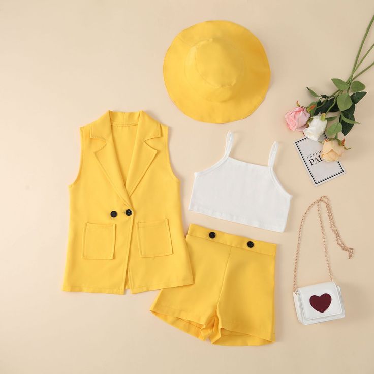 Trendy Cotton Sets For Day Out, Casual Summer School Sets, Fitted Summer School Sets, Trendy Sleeveless Spring Sets, Trendy Sleeveless Beach Sets, Sleeveless Playwear Sets For Spring, Spring Playwear Sets Sleeveless, Summer Playwear Sets With Pockets, Sleeveless Summer Sets For Day Out