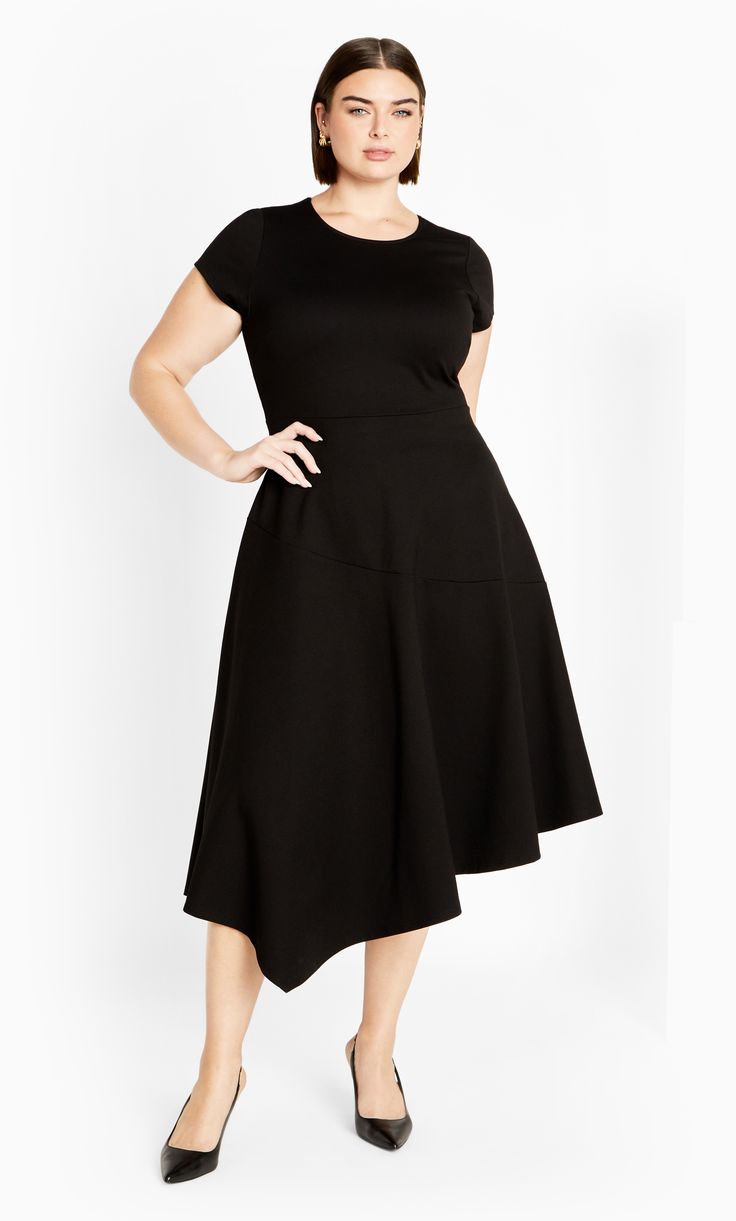 Balance comfort and style with the Ponte Flare Dress. Shop our full range of plus size dresses online now at City Chic. Plus Size Wedding Guest Dress, Black Flare Dress, Plus Size Workwear, Resort Wear Dresses, Dresses Date Night, Denim Short Dresses, Embellished Heels, Resort Dresses, Guest Dress