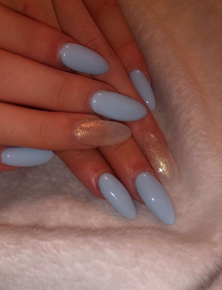 Cinderella Nails Designs Simple, Blue Nails Cinderella, Nails For Wedding Guest Blue, Cinderella Prom Nails, Prom Nails For Light Blue Dress, Nails To Go With Light Blue Dress, Prom Nails With Blue Dress, Baby Blue Acrylic Nails Almond, Cinderella Nails Acrylic