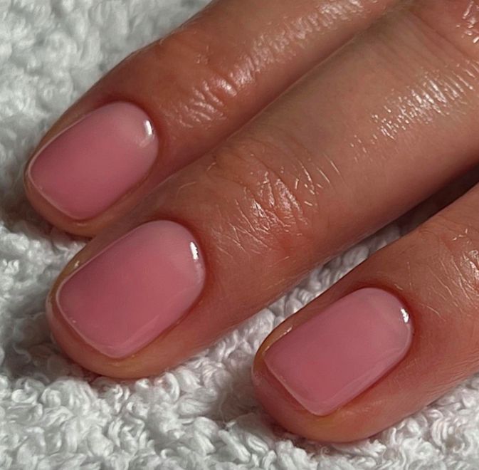 Rose Pink Nails, Pale Nails, Natural Nail Shapes, Korean Trends, Short Pink Nails, Trendy Manicure, Blush Pink Nails, Pale Pink Nails, Nail Cross