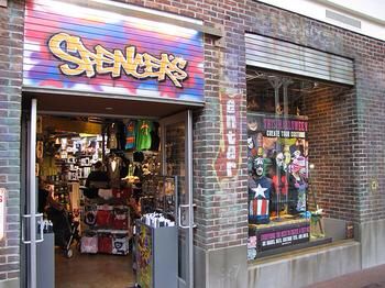 Spencers Store Aesthetic, Back Of Spencers Store, Puerto Rico 2000s Aesthetic, Spencers Store, Spencers Store Toys, Spencer Core, Spencer Movie Aesthetic, Spencer Store, Spencer And Cat