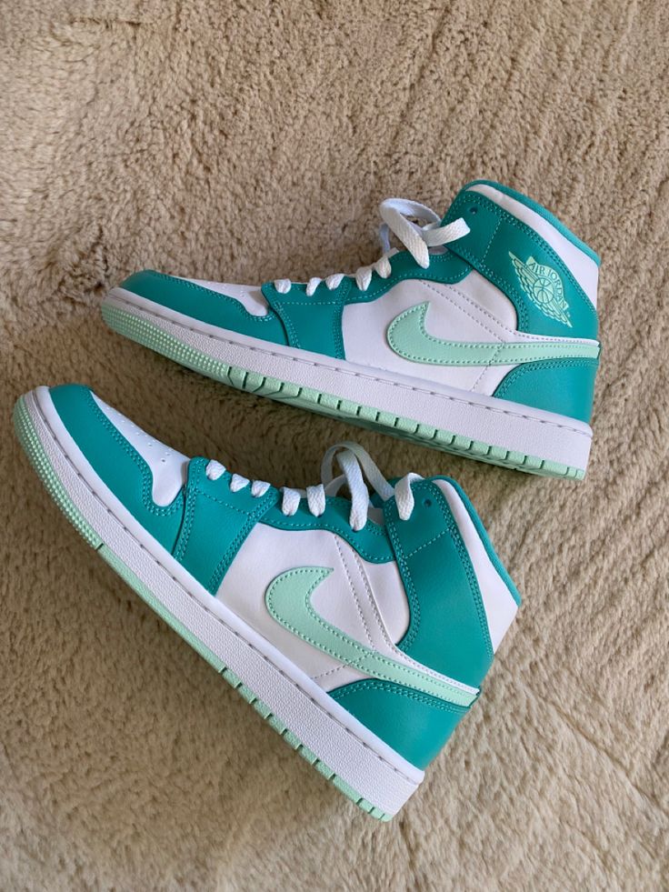 Washed Teal Jordans Teal Nike Air, Turquoise Jordans, Teal Jordans, Neon Nike Shoes, Cute Sneaker Outfits, Cute Jordans, Shoes Wishlist, Teal Sneakers, Teal Nikes