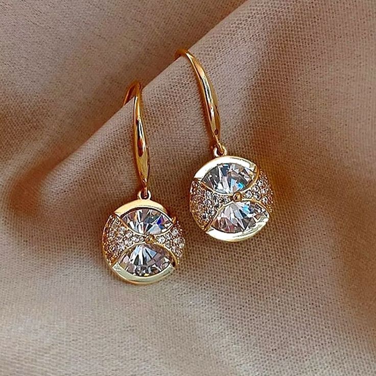 Sweet Water, 18k Gold Earrings, Gem Earrings, Party Earrings, Trendy Earrings, Crystal Drop Earrings, Elegant Accessories, Gold Collection, Gold Drop Earrings