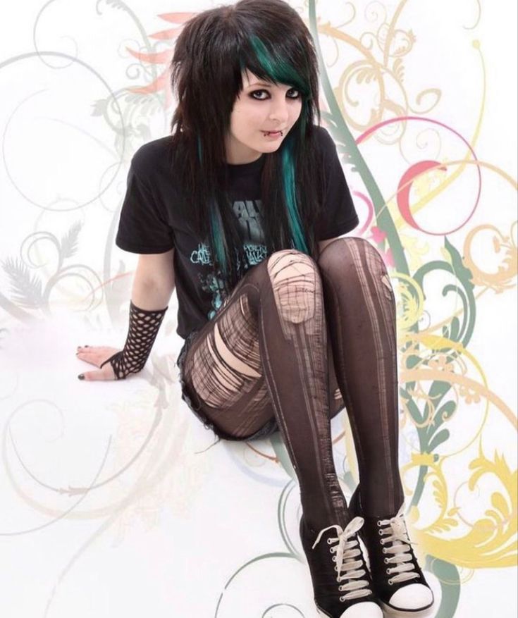 Scene Emo Fashion, Emo Scene Outfits, Outfits 2000s, Scene Queens, Scene Outfits, Scene Girls, Scene Fashion, Scene Kids, Scene Emo