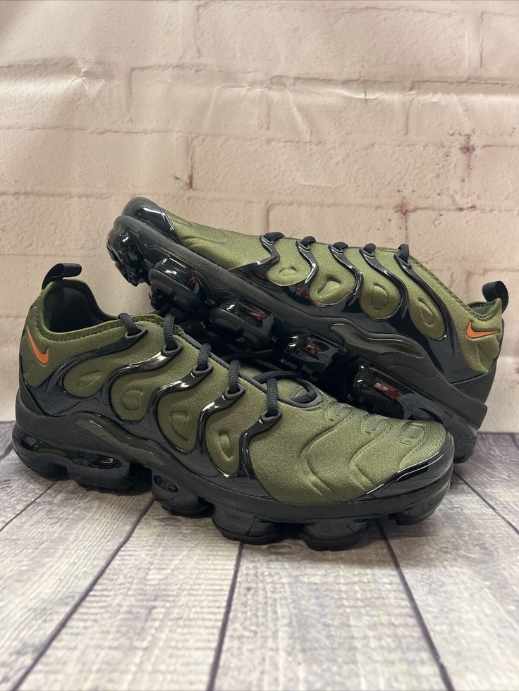 Nike Air Vapormax Plus Green Olive Black Shoes DQ4688-300 Men’s Size 13 NEW. Condition is New with Box. Shipped with USPS Priority Mail. BRAND NEW, 100% Authentic. These are some awesome shoes. You will ABSOLUTELY LOVE these shoes! Green Lace-up Running Shoes With Air Cushioning, Nike Air Max Low-top For Outdoor, Green Lace-up Sneakers With Shock Absorption, Outdoor Synthetic Running Shoes With Air Max Cushioning, Nike Air Max With Cushioned Footbed And Round Toe, Green Synthetic Running Shoes With Air Max Cushioning, Synthetic Sneakers With Air Max Cushioning For Outdoor Activities, Slip-on Outdoor Sneakers With Air Cushioning, Nike Air Max With Synthetic Material And Round Toe