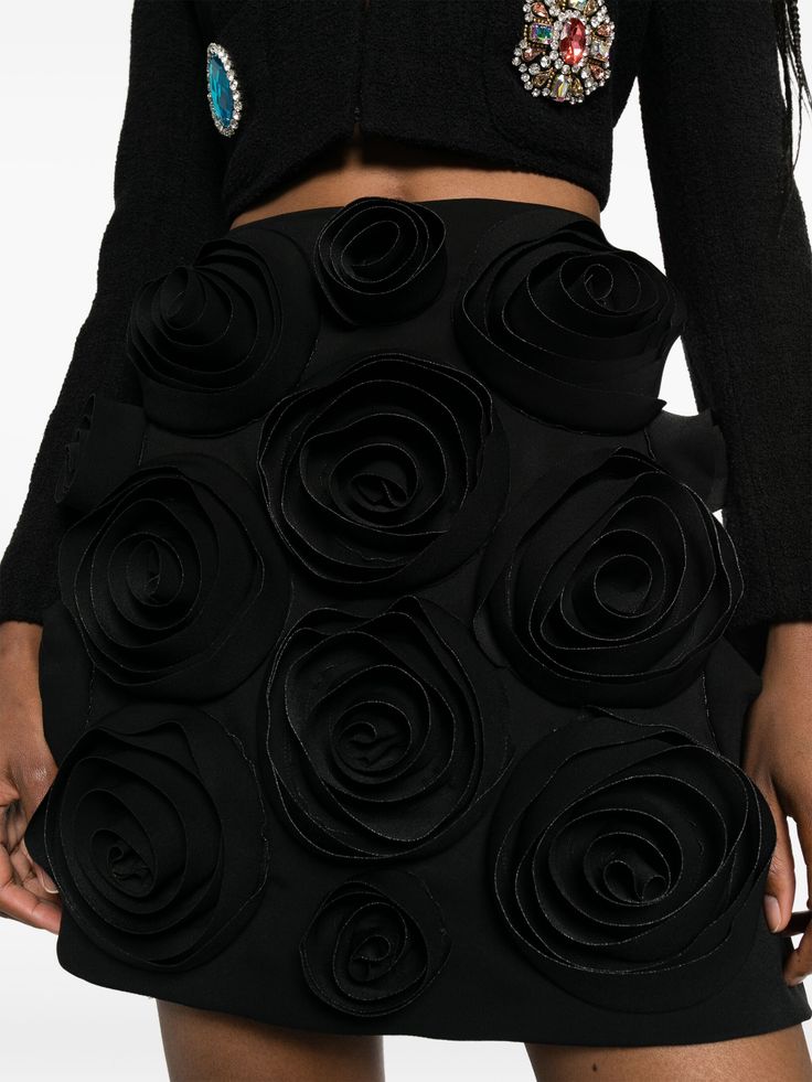 Viktor & Rolf floral-appliqué Miniskirt - Farfetch Luxury Short Skirt With Belt Loops, Luxury Embellished Black Skirt, Luxury Embellished Mini Skirt, Luxury Black Knee-length Mini Skirt, Luxury Floral Mini Skirt, Tulle Midi Skirt, Viktor Rolf, Wedding Guest Looks, Yoko London