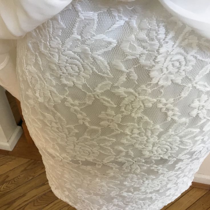 Short Lace Dress With Long Skirt, Size L, Nwt Summer Party Skirt With Lace Top, Summer Wedding Mini Dress, Elegant Lace Mini Skirt With Lining, Fitted Lace Skirt With Lace Top, Fitted Party Skirt With Lace Top, Fitted Lace Top Skirt For Party, Elegant Fitted Lace Mini Skirt, Elegant White Lace Mini Skirt, Feminine Mini Dresses With Lined Skirt