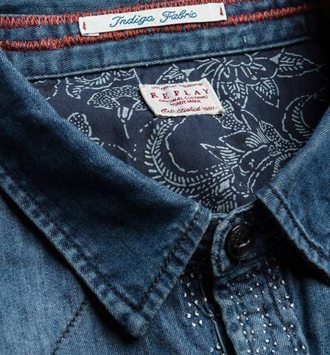 Detalhes Men's Workwear Fashion, Mens Workwear, Shirt Detail, Go Blue, Fashion Now, Workwear Fashion, Jean Top, Denim Details, Ripped Denim