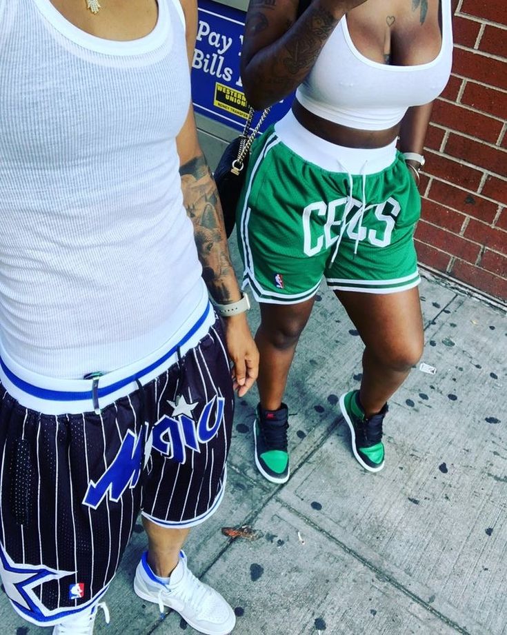 Basketball Shorts Outfit, Shorts Outfits Women, Basketball Clothes, Cute Couple Outfits, Matching Couple Outfits, Tomboy Style Outfits, Couples Goals, Streetwear Fashion Women, Cute Swag Outfits