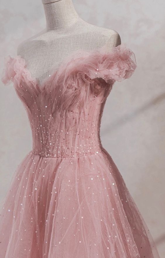 Prom Dress Off Shoulder, Debut Gowns, Midi Dress Pink, Dress Fairy, Pink Evening Dress, Dress Off Shoulder, Pink Prom Dress, Pink Prom, Prom Dress Inspiration