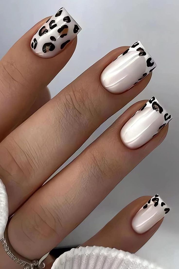 Nails Short French Tip, Nails Short French, Fake Nails Square, Short French Tip, French Tip Fake Nails, Kylie Nails, Short French, Cheetah Nails, Press On Nails Short