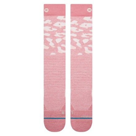 Wrap your feet in the warmth and comfort of Stance Snowed Inn snow socks this winter. They combine durability  cushion and compression with all the natural benefits of a merino wool blend. Wool Blend Socks, Stance Socks, High Fashion Looks, Dusty Rose Color, Edgy Look, Rei Co-op, Toe Designs, Rose Color, Mens Socks