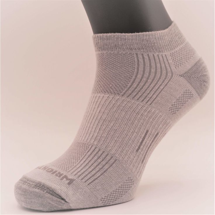 Wrightsock Double-Layer ECO Run Low Quarter Socks - Small / Grey Marl Comfortable Antimicrobial Functional Socks, Comfortable Lightweight Gray Socks, Comfortable Breathable Gray Socks, Antimicrobial Comfortable Functional Socks, Breathable Gray Socks, Functional Anti-odor Comfortable Socks, Comfortable Anti-odor Functional Socks, Stretch Anti-odor Gray Socks, Casual Moisture-wicking Running Socks