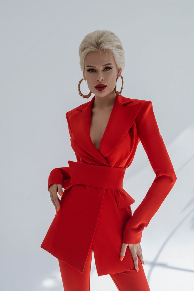 Luxury Red Elegant Suit, Luxury Elegant Red Suit, Luxury Red Elegant Sets, Luxury High-waist Pantsuit For Women, Evening Pant Suits Red, Luxury Red Fitted Unstitched Suit, Luxury Long Red Sets, Luxury Red Blazer For Evening, Luxury Red Business Suits