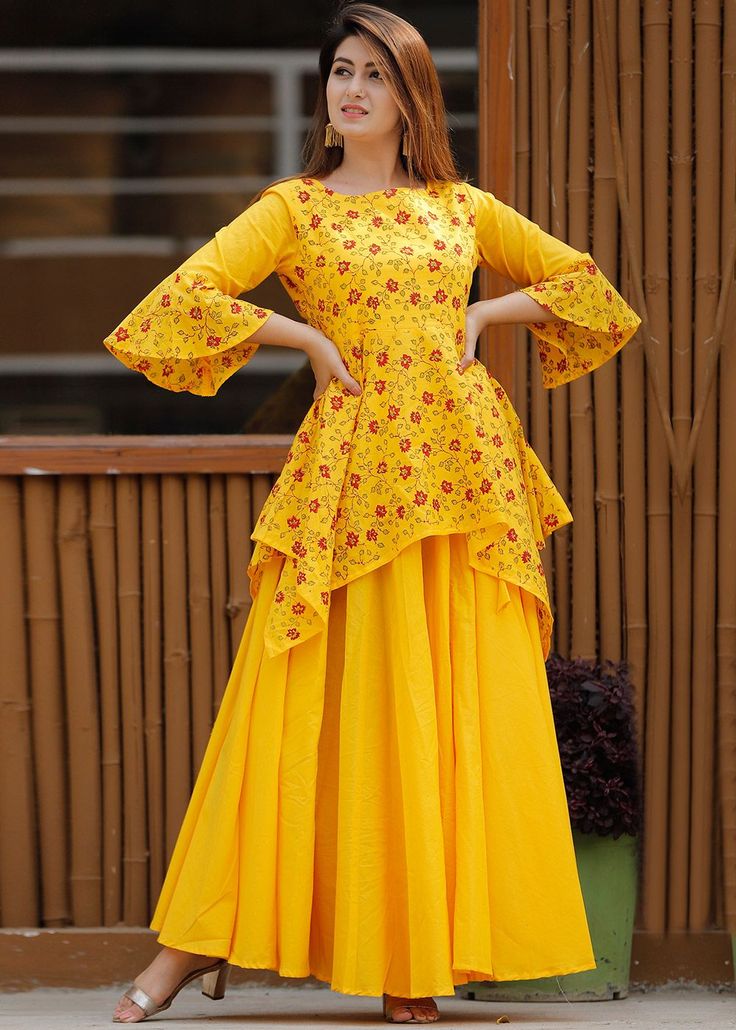 Function Dresses, Gaun Fashion, Long Kurti Designs, Pakistani Dresses Casual, Indian Gowns Dresses, Kurti Designs Party Wear, Sleeves Designs For Dresses, Designer Party Wear Dresses, Stylish Party Dresses