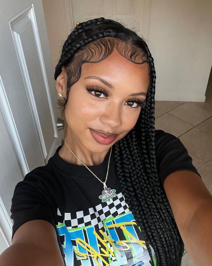 @ ramiyahmarie__ Ramiyah Marie, Fly Girl, Pretty Selfies, Pretty And Cute, Braid Styles, Hair Goals, Follow For More, Face And Body, Cute Hairstyles