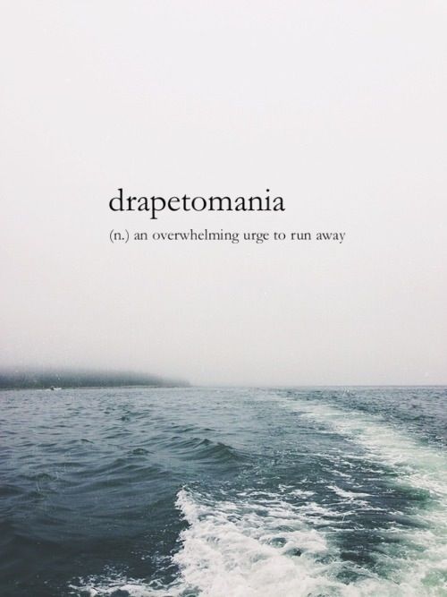 the back end of a boat in the ocean with text above it that reads, draperannaia