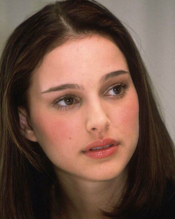 Make Up Inspo, Elegantes Outfit, Beauty Icons, Natalie Portman, Looks Vintage, Makeup Inspo, العناية بالبشرة, Maquillaje De Ojos, Makeup Inspiration