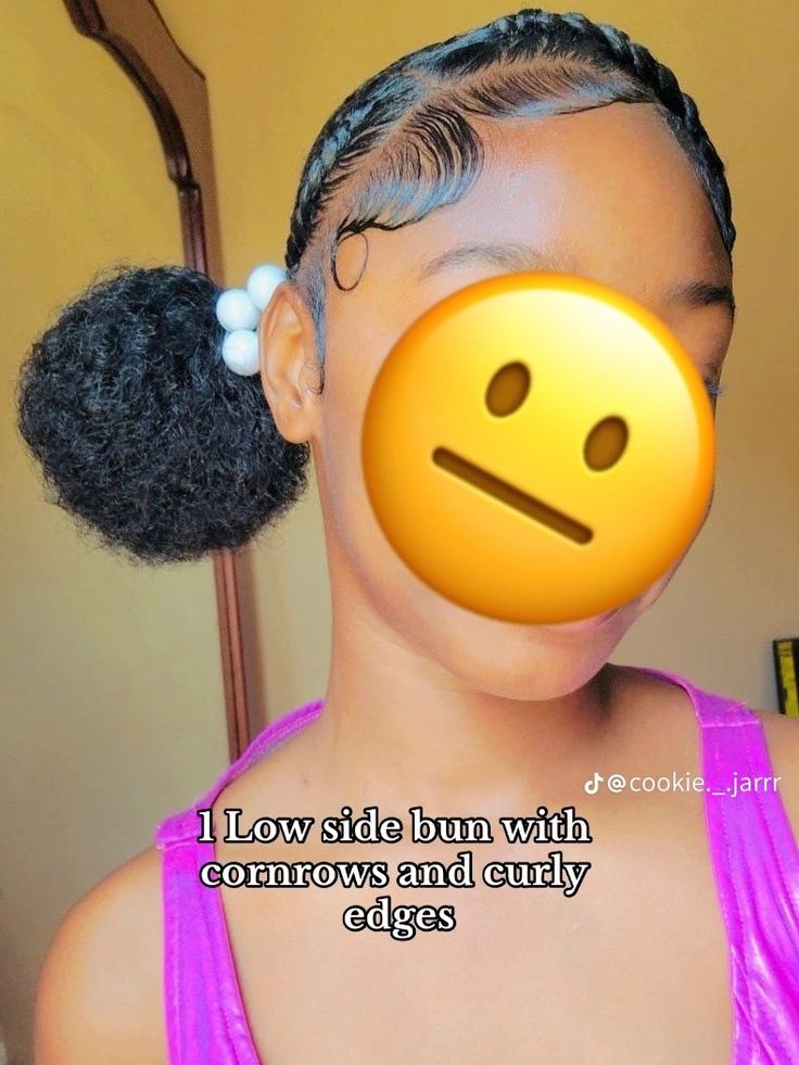 Low Side Bun, School Braids, Event Hairstyles, Cabello Afro Natural, Cute Natural Hairstyles, Side Bun, Natural Hair Bun Styles, Sleek Ponytail Hairstyles, Hair Puff