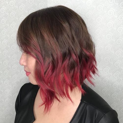 Short Brunette to Red Bottom Half Colored Hair, Brown Hair Colored Ends, Red Tips On Light Brown Hair, Fun Auburn Hair Color Ideas, Short Hair With Red Ends, Light Brown And Burgundy Hair, Balayage Brown To Red, Hair Color Fade Ombre, Short Layered Hair Color Ideas