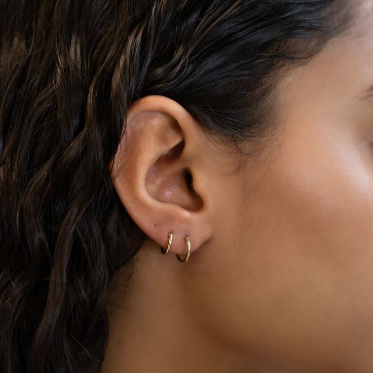 Classic Minimal Gold huggie hoop earrings that hug your ear perfectly. Perfect to wear alone or paired with other dainty earrings. 14K Solid Gold Hypoallergenic, lead and nickel free Thickness 1.2mm Inside|Outside Diameter: 6.5|10mm, 8|12mm Latch click mechanism #ES040, ES041-G Gold Huggie Hoop Earrings, Minimal Gold, Inside Outside, Huggie Hoop Earrings, Dainty Earrings, Hug You, Gift Giving, Gold Earrings, Solid Gold