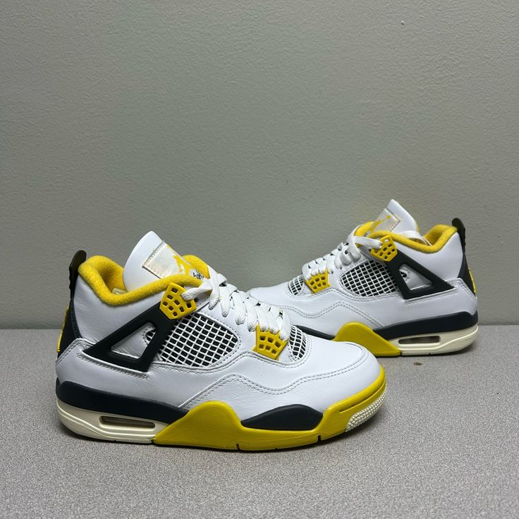 Wmns Air Jordan 4 Retro Vivid Sulfur Elevate Your Sneaker Game With These Stunning Air Jordan 4 Retro Vivid Sulfur Sneakers. Crafted With A Stylish Mix Of White, Coconut Milk, Vivid Sulfur, And Anthracite, These Sneakers Are Perfect For Any Fashion-Forward Woman. The Leather Upper Material Adds A Touch Of Luxury To These Athletic Shoes, While The Size 6.5 Ensures A Comfortable Fit. Featuring The Iconic Air Jordan Product Line And The Popular Vivid Sulfur Nickname, These Sneakers Are A Must-Have Casual Air Jordan 4 Lace-up Breathable, Air Jordan 4 Synthetic Lace-up For Sports, Casual Air Jordan 4 Breathable For Streetwear, Casual Air Jordan 4 Breathable Mid-top Sneakers, Casual Air Jordan 4 Low-top Breathable, Casual Air Jordan 4 Mid-top With Branded Insole, Casual Air Jordan 4 Mid-top Breathable, Air Jordan 4 With Air Max Cushioning For Streetwear, Casual Air Jordan 4 Low-top With White Sole