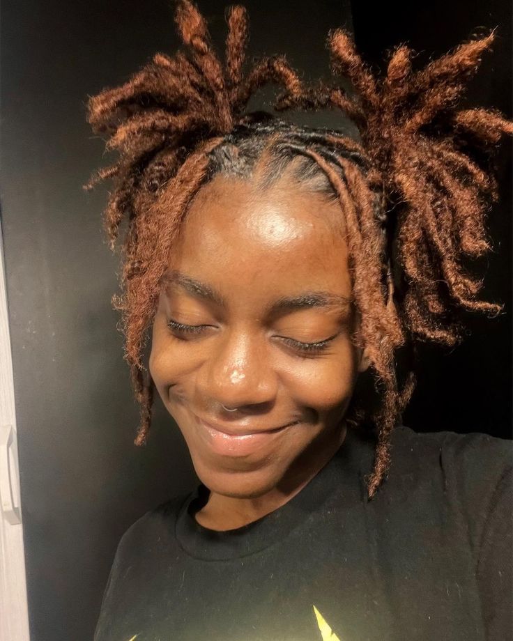 Retwist Hairstyles Women, Retwist Styles For Short Locs, Short Loc Styles, Short Dreadlocks Styles, Short Locs, Short Hairstyles Fine, Short Locs Hairstyles, Curly Girl Hairstyles, Hair Starting