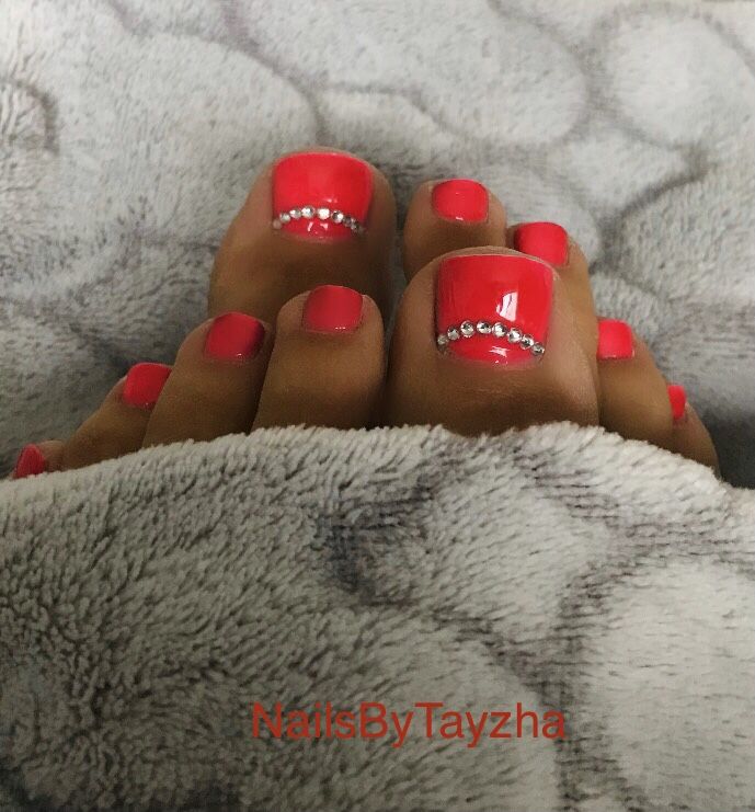 Neon Orange Pedicure Ideas, Bright Toenails, Red Pedicure Designs, Red Pedicure Toenails, Valentines Pedicure Toenails, Bright Pedicure Ideas, Fall Toenail Designs, Red Toes Pedicure, Red Toe Nail Designs