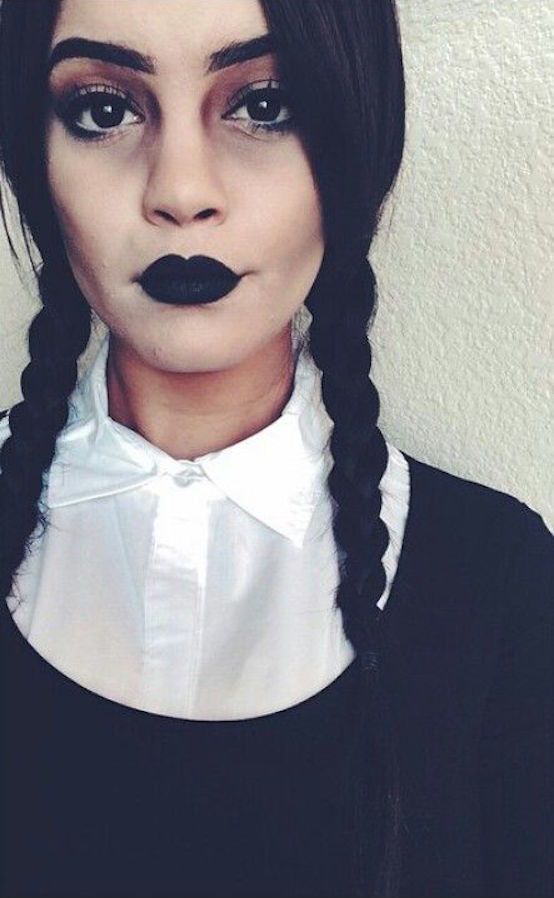 Make Up Diy, Halloweenský Makeup, Wednesday Addams Costume, Alat Makeup, Creepy Halloween Makeup, Wednesday Adams, Diy Halloween Costumes For Women, Diy Kostüm, Halloween Tattoo