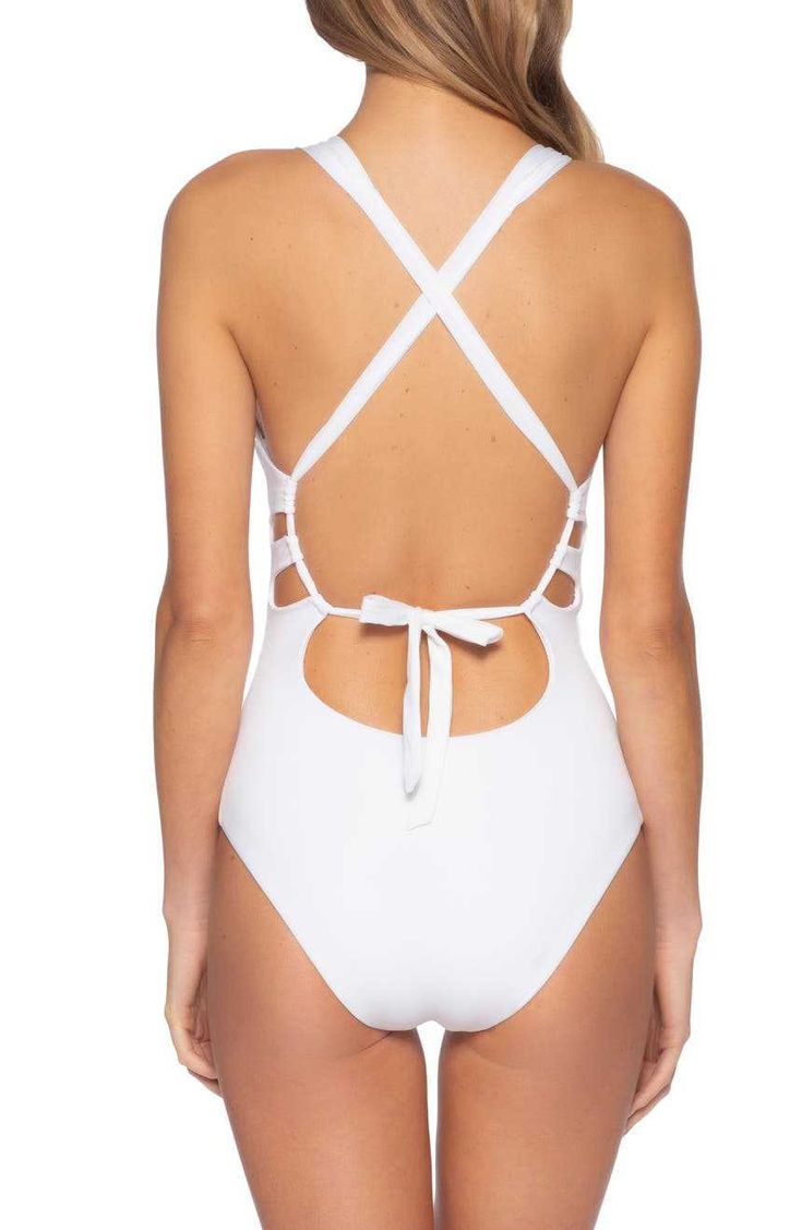 Embrace elegance and allure with our Sleek Backless Monochrome One-Piece Swimsuit. Crafted with a minimalist design and a daring backless silhouette, this swimsuit exudes sophistication and confidence. The smooth, high-quality fabric offers a comfortable fit, while the flattering cut enhances your curves. Whether lounging by the pool or strolling along the beach, make a statement with this chic swimwear essentialWhether with steel tow: With chest pad without steel towColor: WhiteSize: S, M, LSty Sophisticated Swimwear, Chic Swimwear, Backless Swimwear, One Piece Swimsuit White, Synthetic Lace Wigs, Blue Swimsuit, Synthetic Lace Front Wigs, Cosplay Dress, Pants Pattern