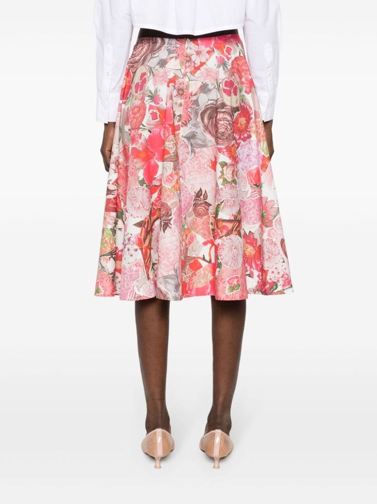 Marni Юбка Миди с Цветочн�ым Принтом - Farfetch Cotton A-line Skirt With Floral Print, Feminine Flared Skirt With Floral Print, Relaxed Floral Print Midi Skirt, Floral Print Midi Length Skirt, Floral Print Relaxed Fit Midi Skirt, Feminine Cotton Floral Print Skirt, Workwear Floral Print Knee-length Skirt, Knee-length Floral Print Skirt For Work, Floral Print Knee-length Skirt For Work