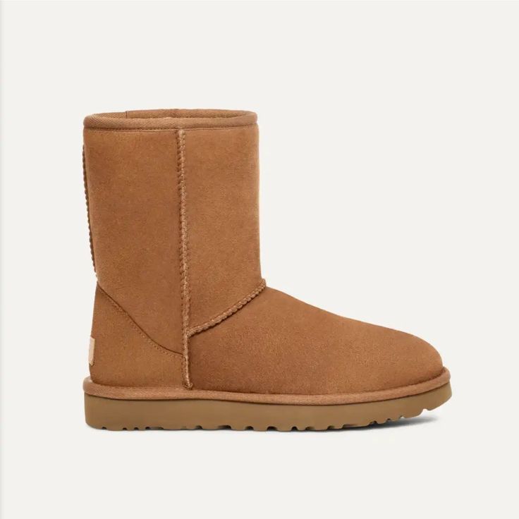 Brand: Ugg Color: Chestnut Size: 7 Excellent Condition Brown Ugg Boots, Boot For Men, Ugg Boots Classic Short, Ugg Boots Short, Boots Ugg, Chestnut Color, Short Boot, Classic Women, Sheepskin Boots