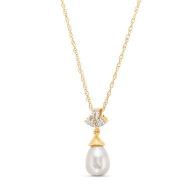 Timeless and elegant, this Three Stone Pearl Pendant Necklace features a pearl beneath three pear cut diamonds totaling 0.15 carats. Elegant Pear-shaped Diamond White Necklace, Elegant Diamond Teardrop Pendant Necklace, Elegant Teardrop Pendant Diamond Necklace, Elegant Teardrop Diamond Necklace, Elegant White Diamond Teardrop Pendant Necklace, Elegant Pear Shaped Necklace With Diamond Accents, Elegant White Teardrop Pendant Diamond Necklace, Elegant Yellow Gold Pear-shaped Pearl Necklace, Elegant Pear-shaped Necklace With Diamond Accents