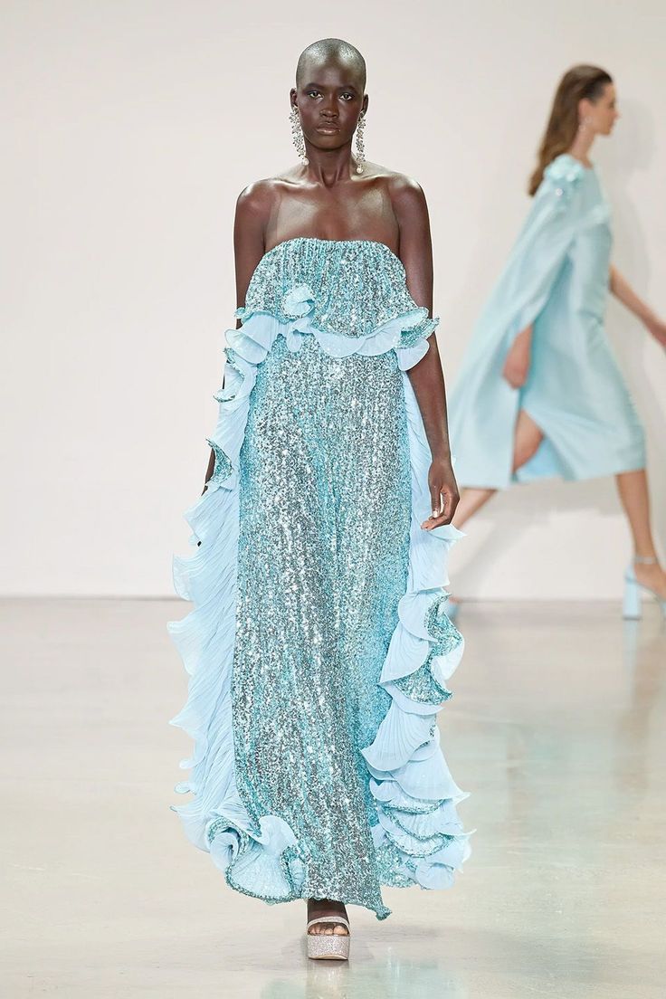 Shimmery Dresses, Runway 2023, Spring 2023 Ready To Wear, Fringe Jeans, 2023 Ready To Wear Collection, Peter Do, 2023 Ready To Wear, La Fashion Week, Dyed Dress