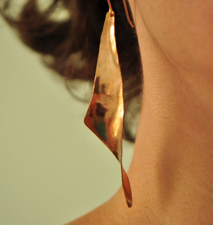 "These bronze earrings are hand-forged using the anticlastic raising technique. They are light, and perfect for everyday wear. The ear wires are 14K gold-filled - no worries about allergies. Approximately 3\" long." Copper Outfit, 2024 Jewelry, Jewellery Shop Design, Bold Statement Jewelry, Copper Jewellery, Metalsmithing Jewelry, Bronze Earrings, Earrings Elegant, Long Dangle Earrings