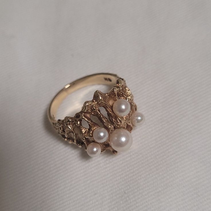 It's Vintage Heavy 1960s Retro 14k Gold Free-Form Baroque Pearl Ring ( 7) Vintage Pearl Wedding Ring, Vintage Yellow Gold Jewelry For Evening, Mid-century Yellow Gold Round Jewelry, Mid-century Round Yellow Gold Jewelry, Vintage Yellow Gold Formal Jewelry, Estate Style 14k Yellow Gold Jewelry, Vintage 14k Stamped Jewelry For Formal Occasions, Estate Jewelry Stamped 14k For Wedding, Yellow Gold Estate Jewelry